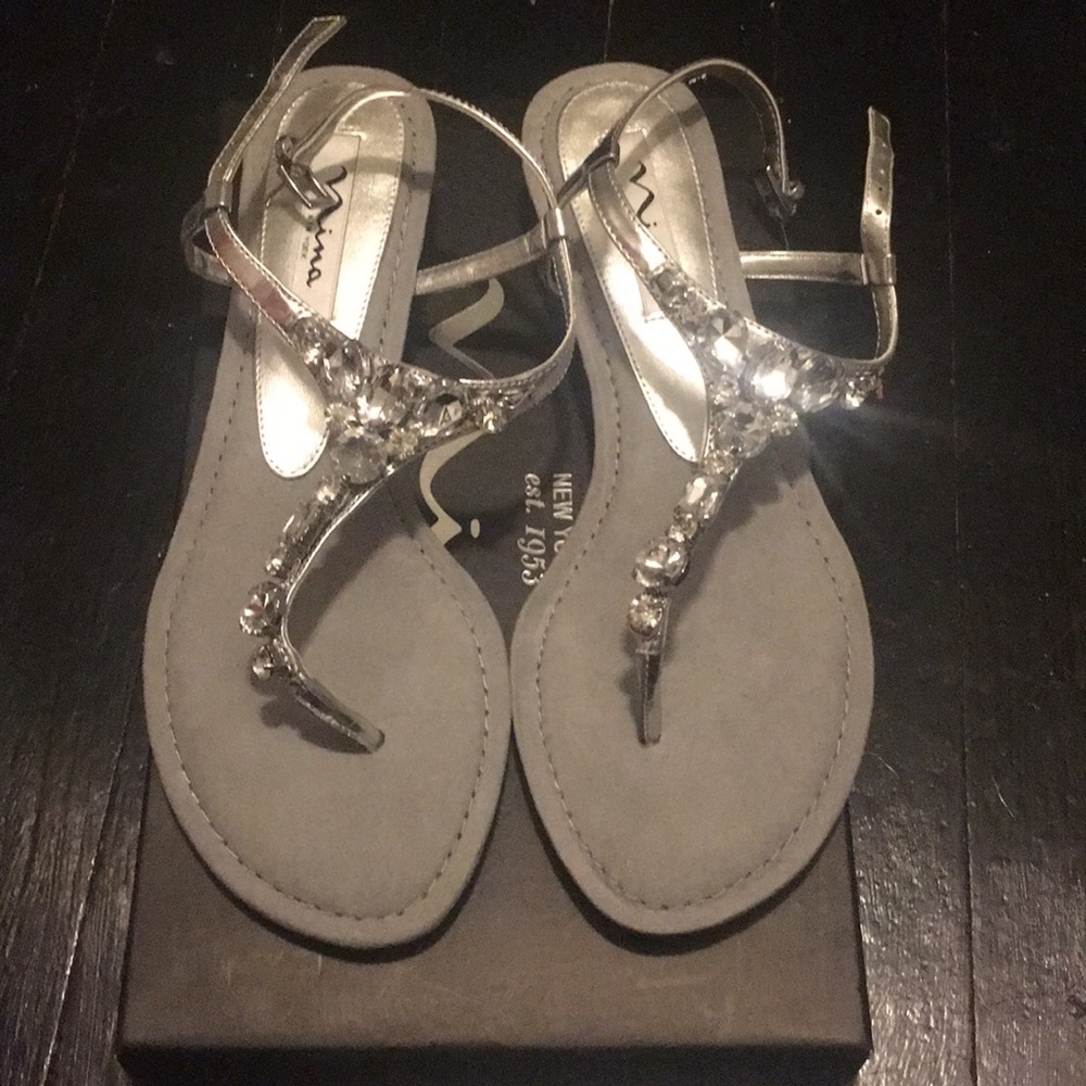 New Nina Kelisha Sandals